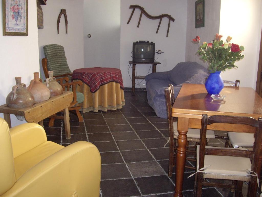 Cuevas Rio Baza Apartment Стая снимка